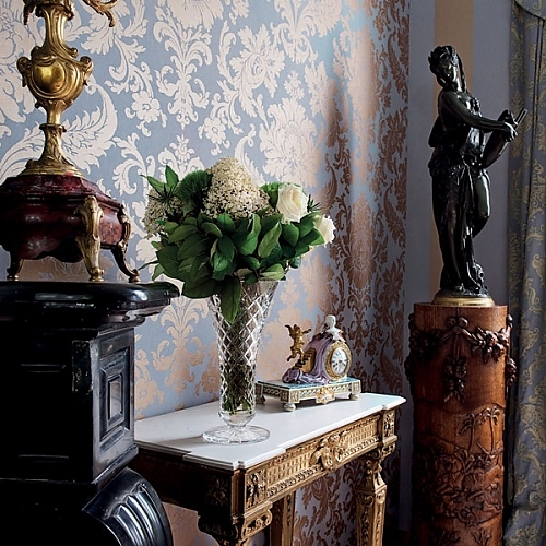 Обои Renaissance Loymina – фото в интерьере гостиной